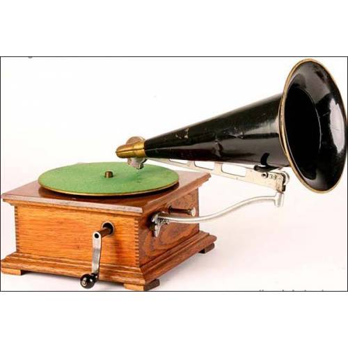 Standard X Gramophone. 1905