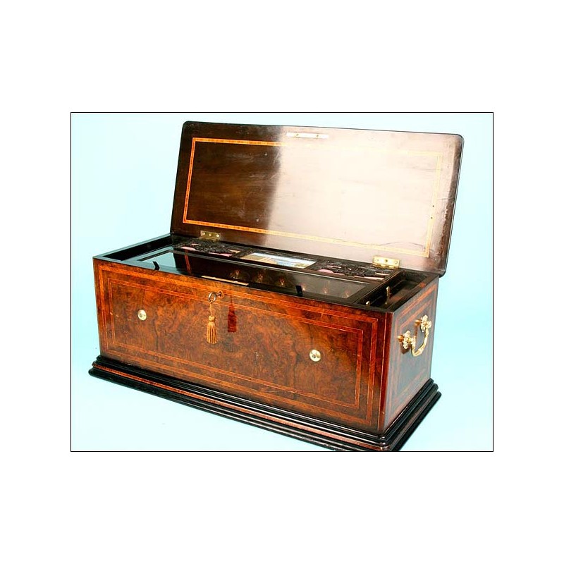 Enorme caja de música Suiza con campanillas. ¡78 cms! 1870