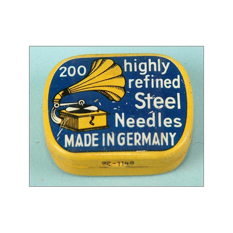 200 needles in its box of German manufacture.