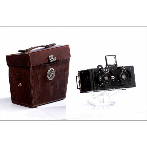 Stereoscopic Camera Le Monobloc Simplifié. France, Circa 1920. Working