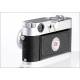 Leica M2 Camera Manufactured in 1964. In Very Good Condition and Working Perfectly