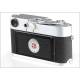 Leica M2 Camera Manufactured in 1964. In Very Good Condition and Working Perfectly