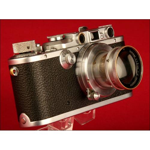 Leica Model III-A Photo Camera, 1935. In perfect working order. Leica Lens