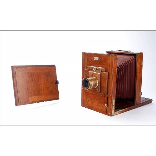 Field Camera, Circa 1890