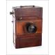 Magnificent Antique Field Camera in Working Condition. Circa 1890