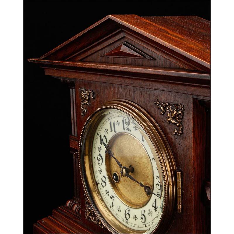 Classic Junghans Mantel Clock from 1910 20. In perfect working order