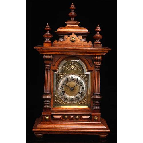 Lovely Junghans Mantel Clock in very good working order. Germany, Circa 1890