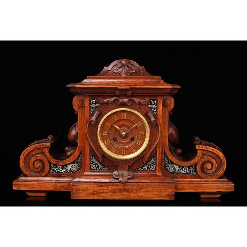 Magnífico Reloj de Sobremesa Tallado a Mano y con Decoración Boulle. Francia, Circa 1890