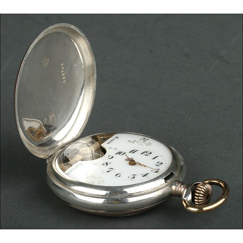 Magnificent Hebdomas Pocket Watch in Silver, Well Preserved and Functioning. Circa 1900