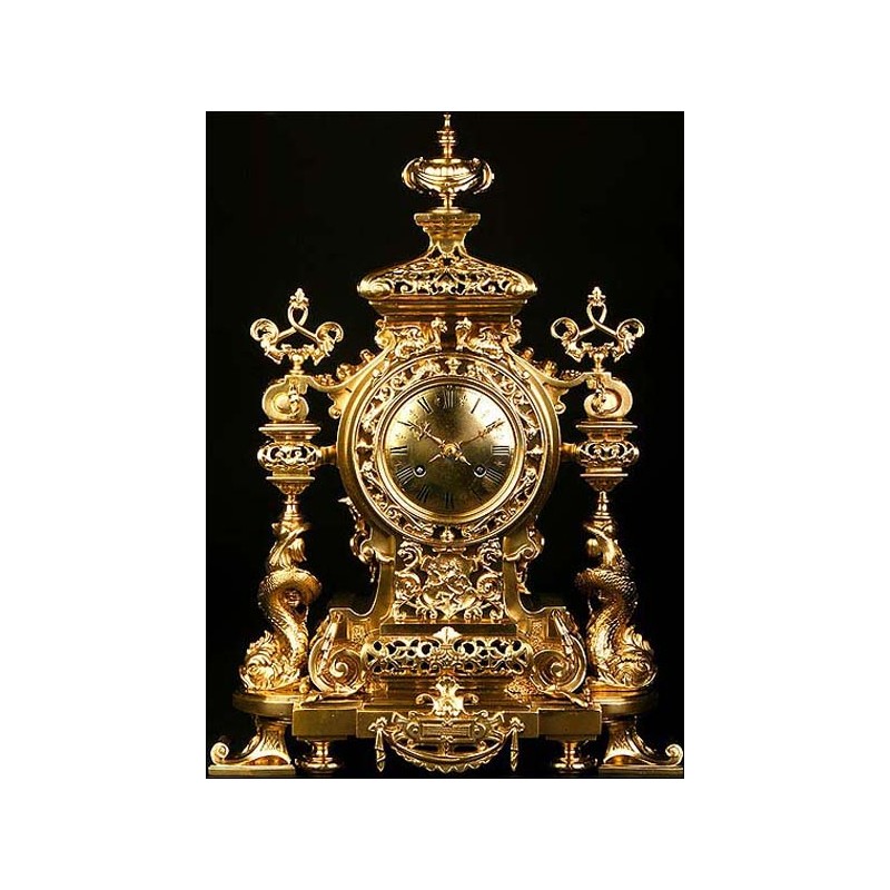 French mantel clock, 19th century. Dragons