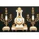 Pendulum clock in white marble and gilt bronze. 1870