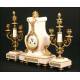 Pendulum clock in white marble and gilt bronze. 1870