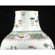 Attractive Hand Decorated Chinese Porcelain Vase. China, 1900-1930