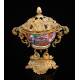 Antique Chinese Porcelain Bowl on Brass Stand. China, S. XVIII-XIX