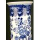 Elegant Chinese Blue and White Porcelain Vase and Urn Set. Forties of the XX Century