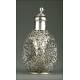 S. XIX. Chinese Bottle Covered in Blown Glass Silver. Contrasted in the Base.