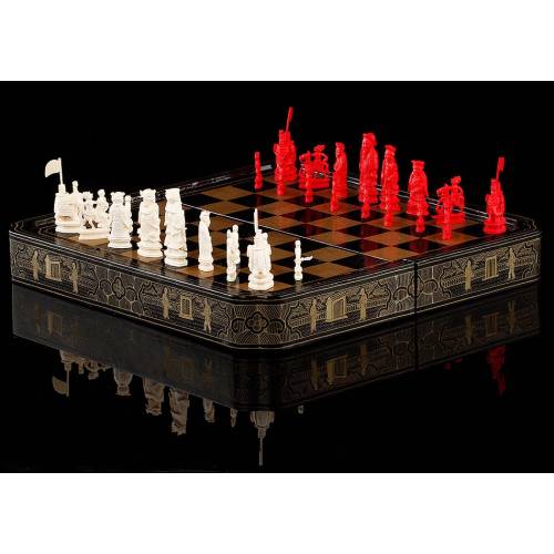 Antique Chinese Ivory Chess set. Circa 1920.