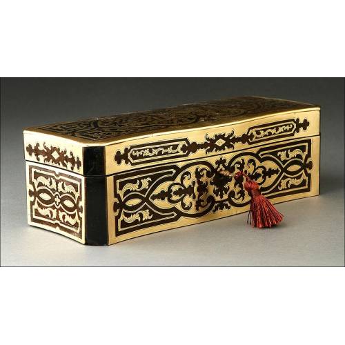 Stunning Antique Glove Box with Boulle Marquetry. France, 19th Century