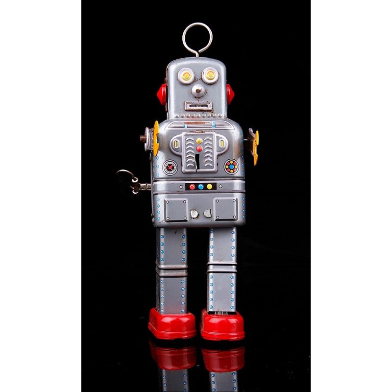 Nostalgic Vintage Mechanical Robot Made in Tinplate.