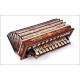 Delicate Antique Accordion in Good Condition and Working. Year 1830