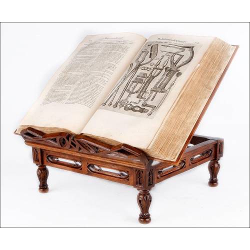 Magnificent Antique Neo-Gothic Style Hand Carved Bookstand. France, 19th Century