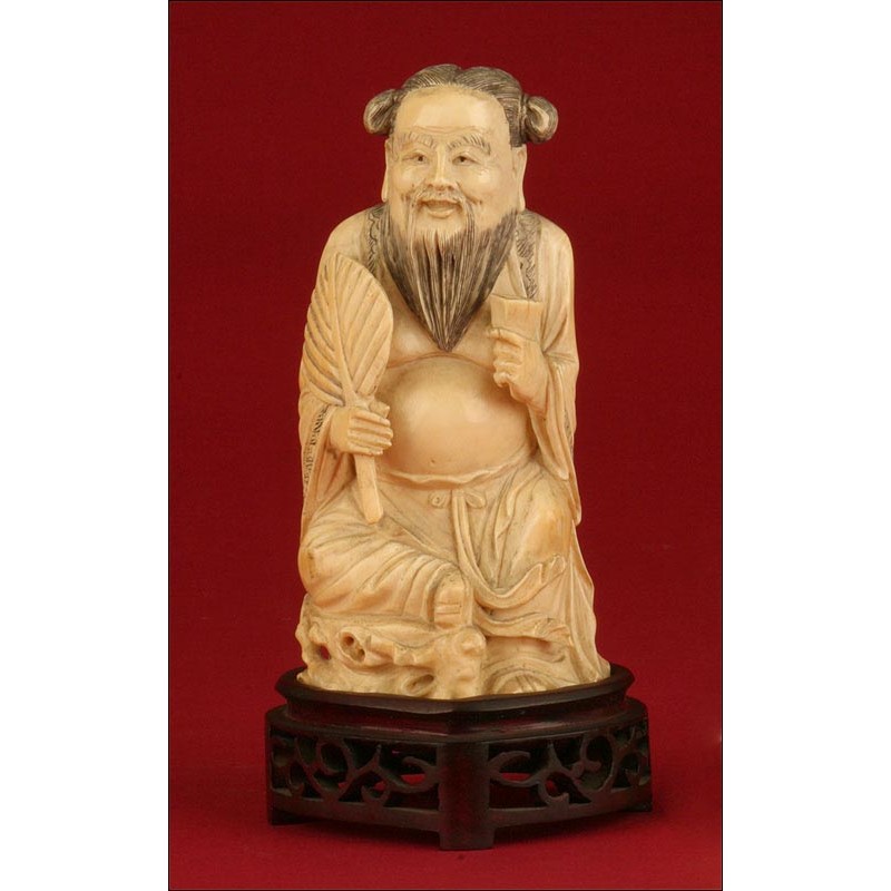 Delicate Chinese Ivory Figure of the God Zhongli Quan. Circa 1920's