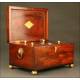 Beautiful 19th Century English Tea Box in Mahogany Wood. With Five Compartments.