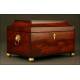 Beautiful 19th Century English Tea Box in Mahogany Wood. With Five Compartments.