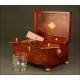 Beautiful 19th Century English Tea Box in Mahogany Wood. With Five Compartments.