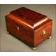 Beautiful 19th Century English Tea Box in Mahogany Wood. With Five Compartments.